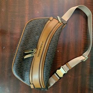 Authentic Michael Kors fanny pack